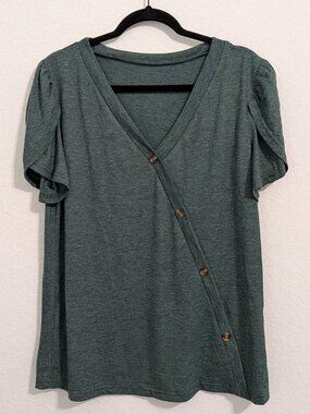 Shein Emery Rose Women's Hunter Green Top w/ Buttons (Medium)